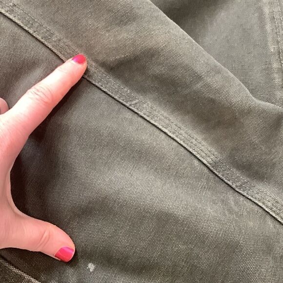 Carhartt Distressed RN#14806
J130 MOS Green Hooded Chore Workwear Coat Sz XLT - Picture 14 of 17